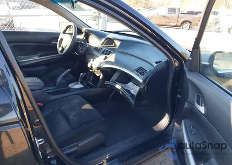 2010 Honda Accord 2.4 Ex из США, поврежденный, VIN 1HGCP2F73AA114449